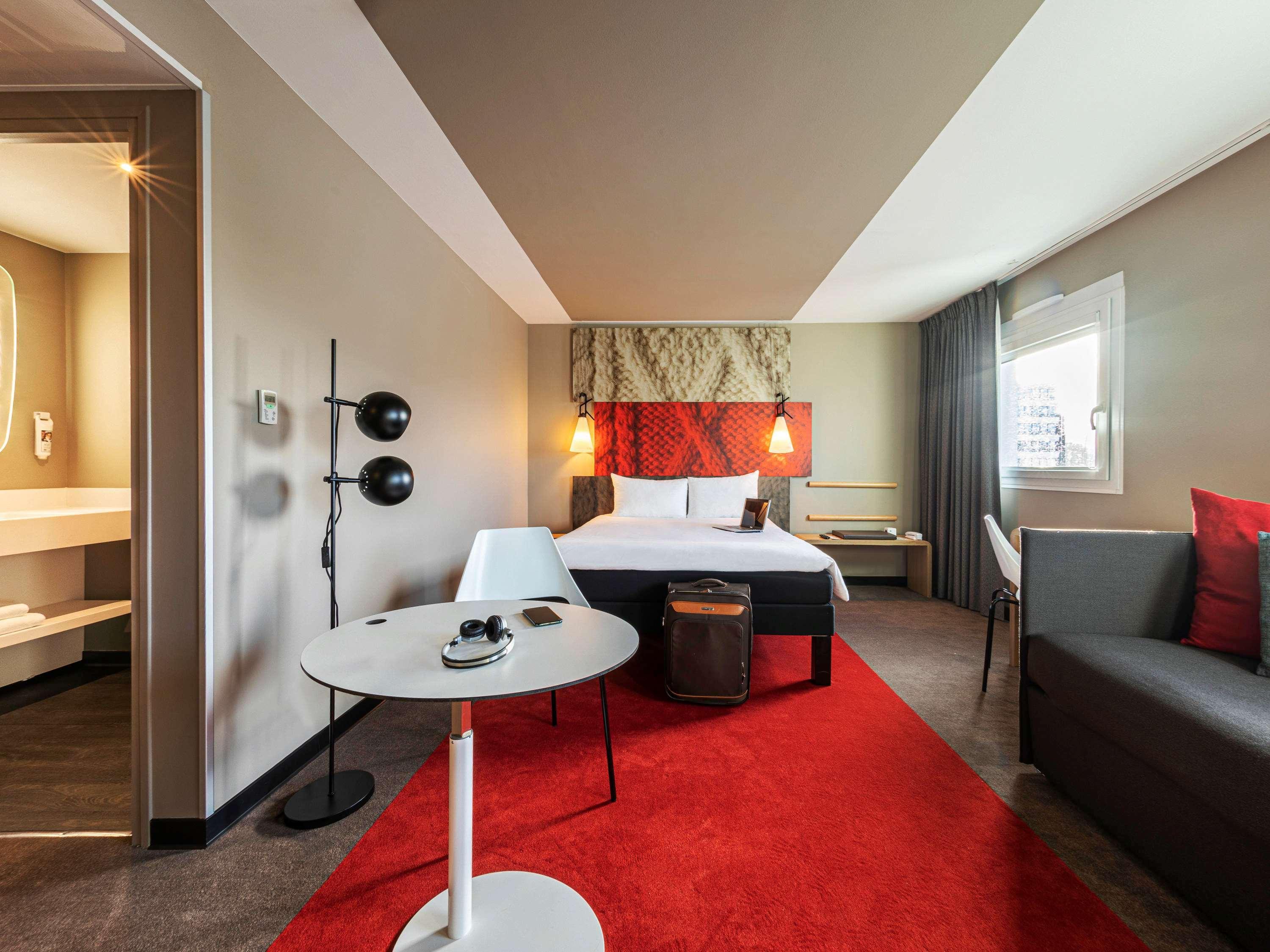 Ibis Nanterre La Defense Hotel Exterior foto